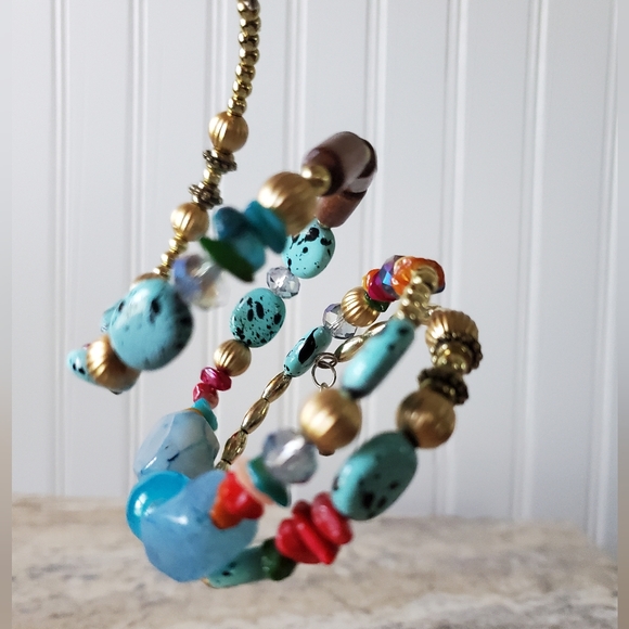 Winding Multi-Bead Bracelet - Picture 8 of 9